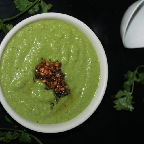 Coriander chutney – illustrative food photograph Illustrative Coriander chutney photograph, not actual Naativa Ruchi packaging